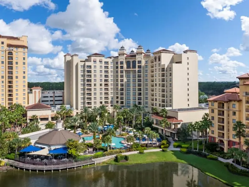 Pool and grounds at Wyndham Grand Orlando Resort Bonnet Creek